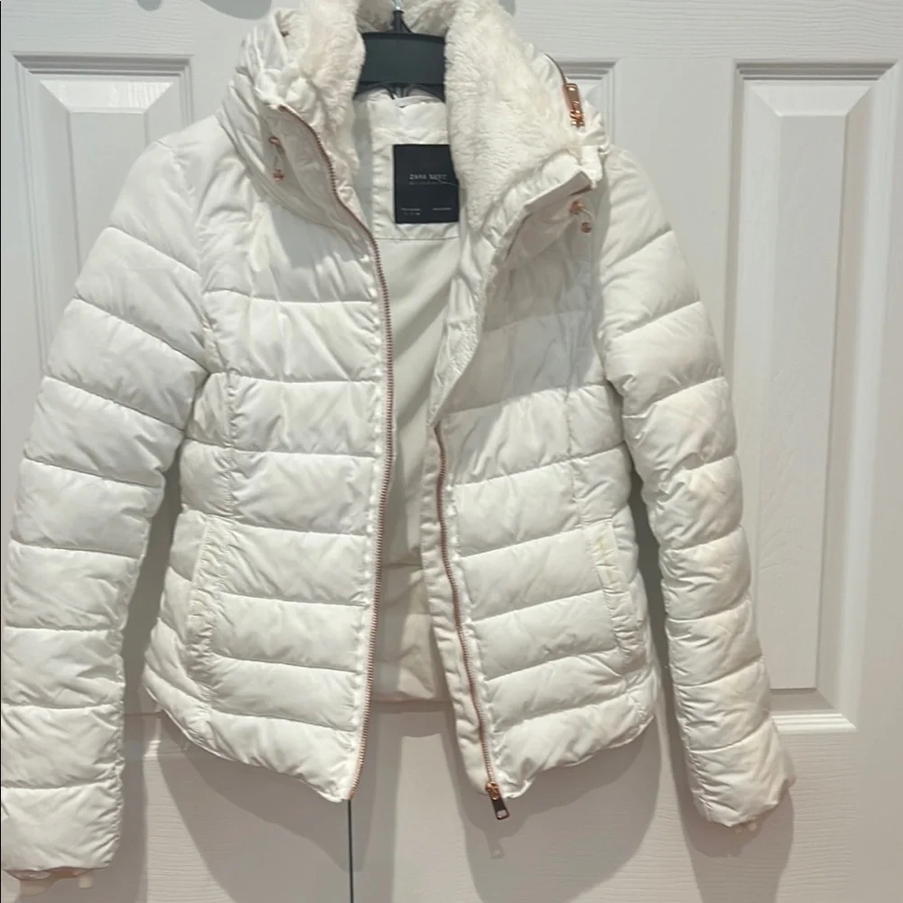 Zara White Puffer Jacket for Women - Picture 2 of 10
